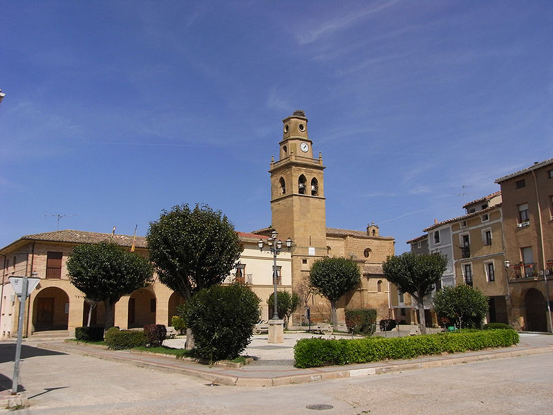 Vista del centro de Anguciana. Tomada de la página de Wikipedia.