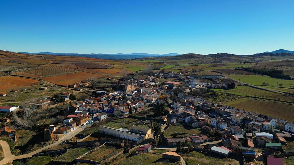 Vista aérea de Atea (fuente: https://turismoenaragon.com/item/atea/)