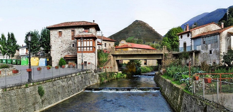 El río Besaya a su paso por Bárcena de Pie de Concha