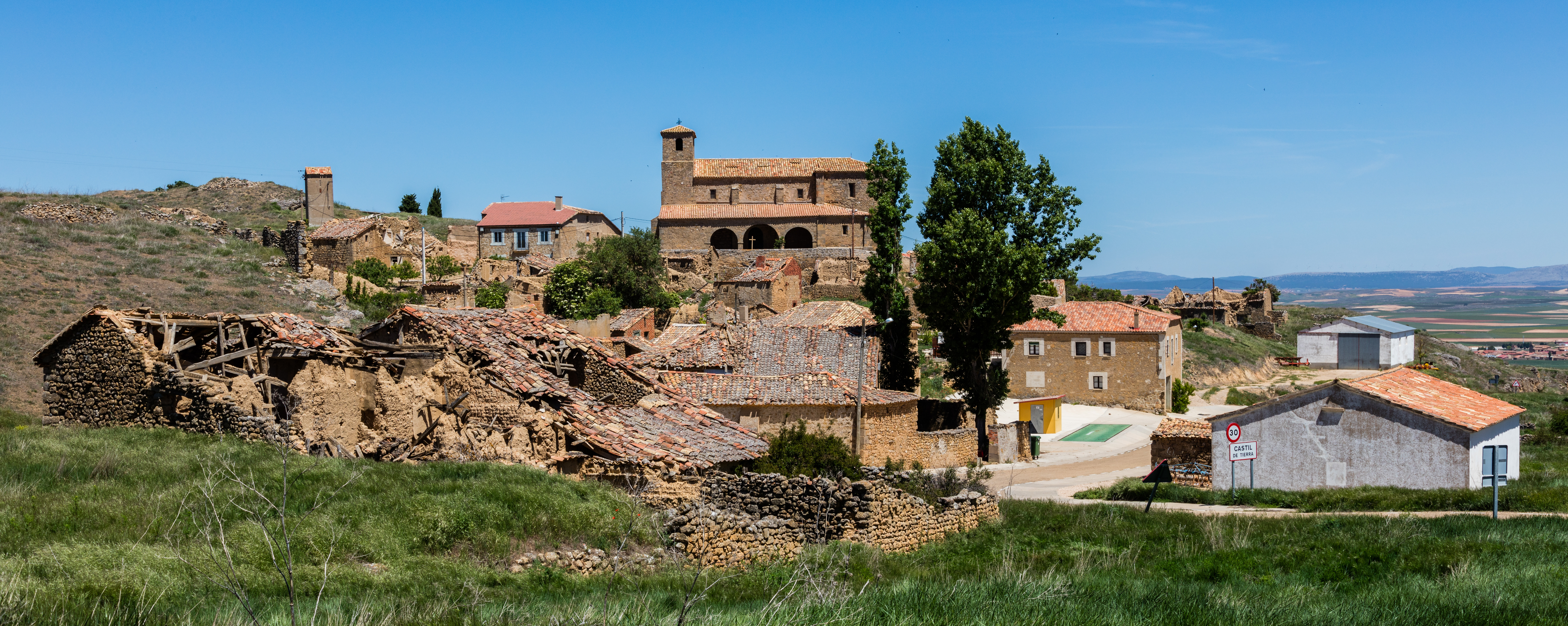 De Diego Delso, CC BY-SA 4.0, https://commons.wikimedia.org/w/index.php?curid=63028951, Castil de Tierra