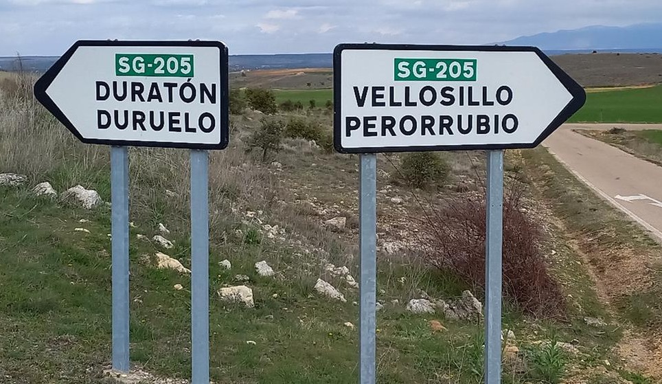 Duruelo y Duratón son dos localidades, que presentan dos formaciones de diminutivo de Duero y se encuentran  muy próximas. Fotografía del autor. Mar<o 2022.