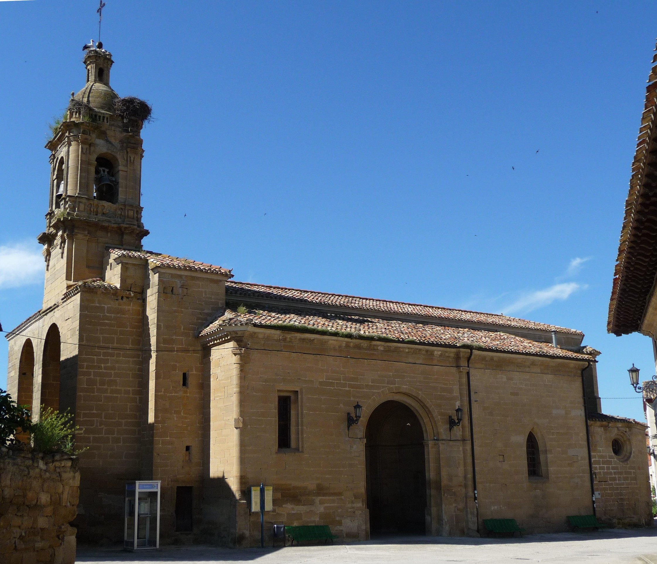 Iglesia parroquial de San Esteban en Herramélluri (Fuente: De BigSus - Trabajo propio, CC BY 2.5)