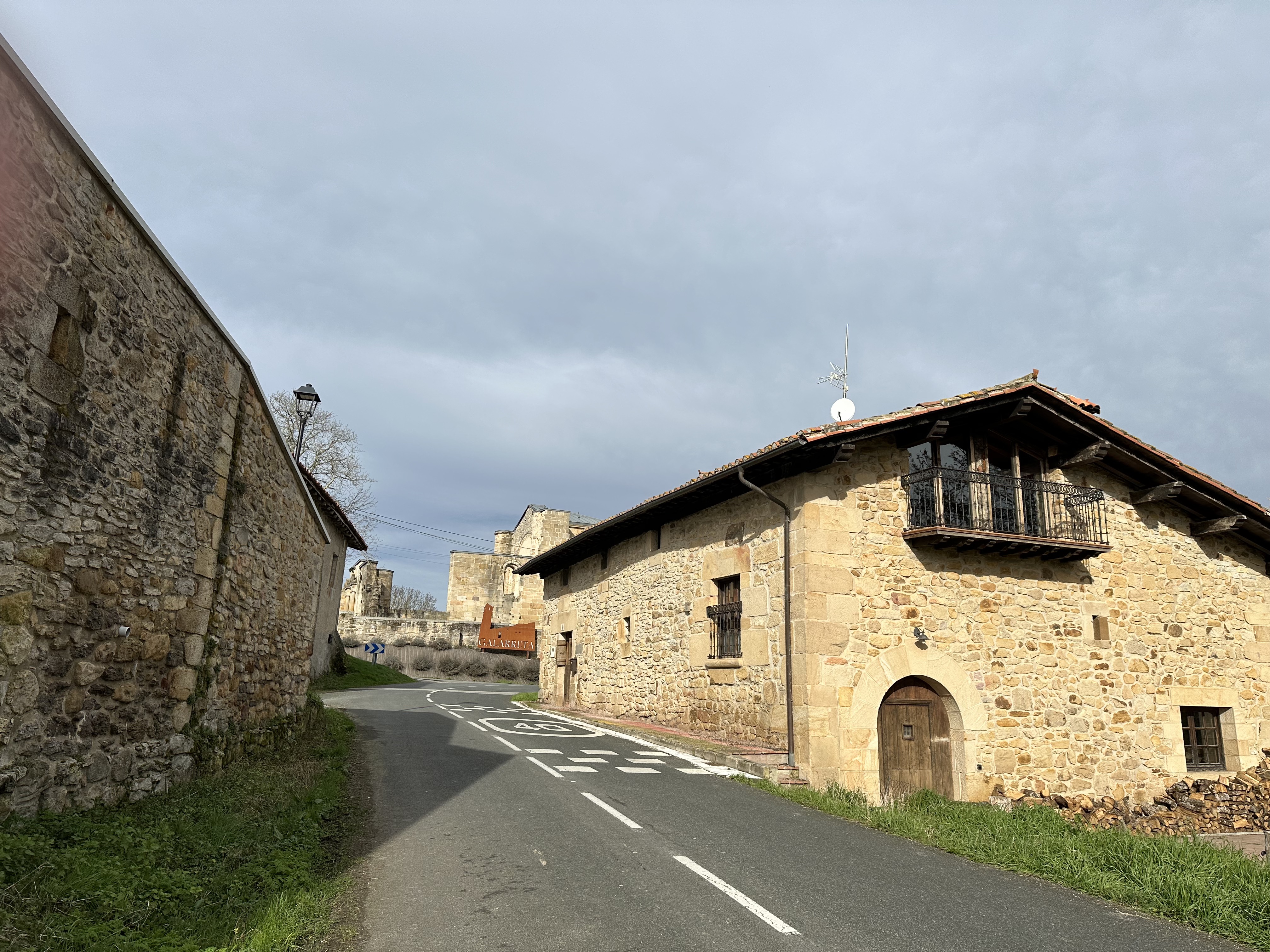 Galarretako sarrera, Zalduondotik joanda. Patxi Salaberriren argazkia.