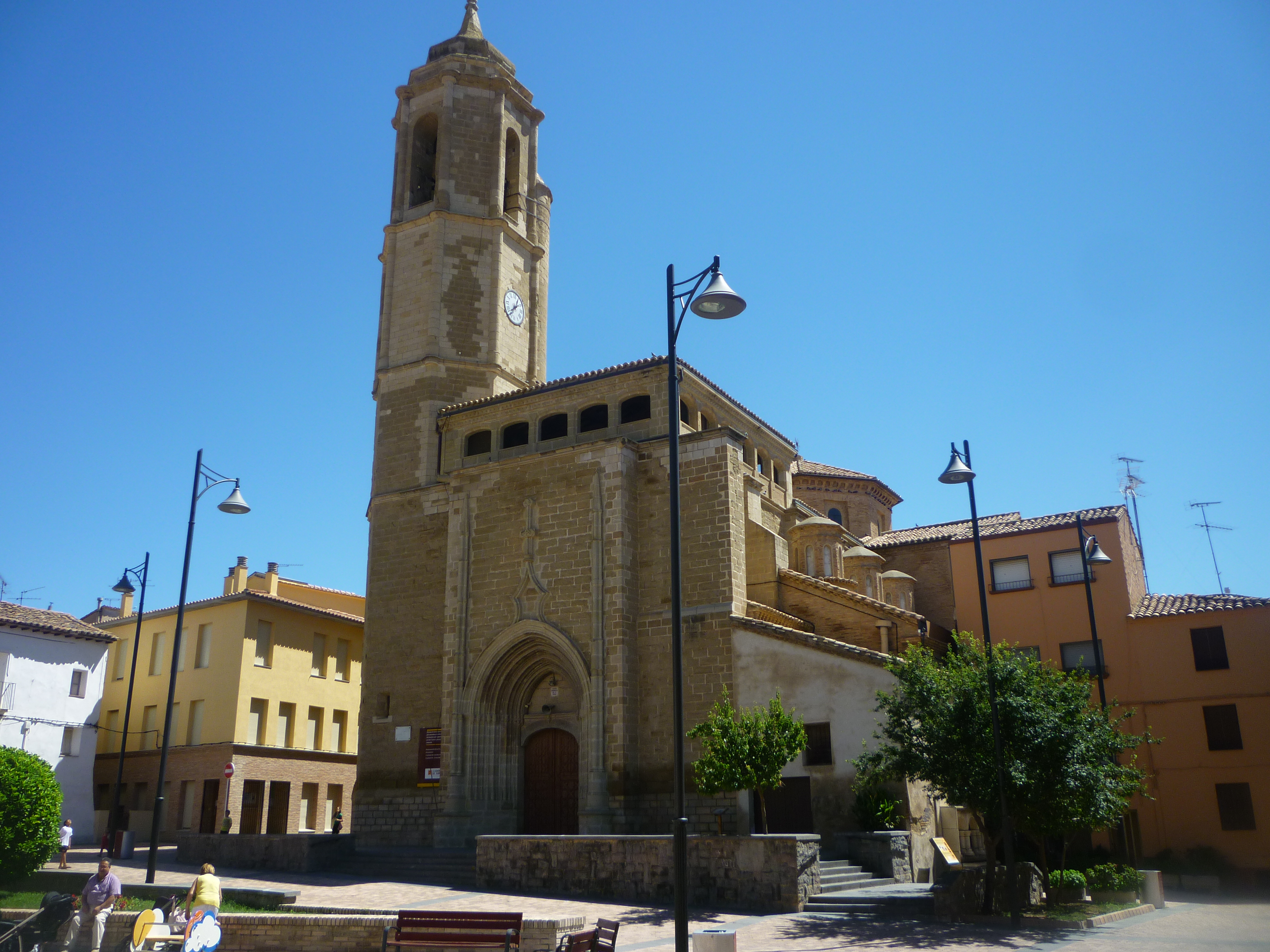 Iglesia parroquial de San Pedro de Binéfar