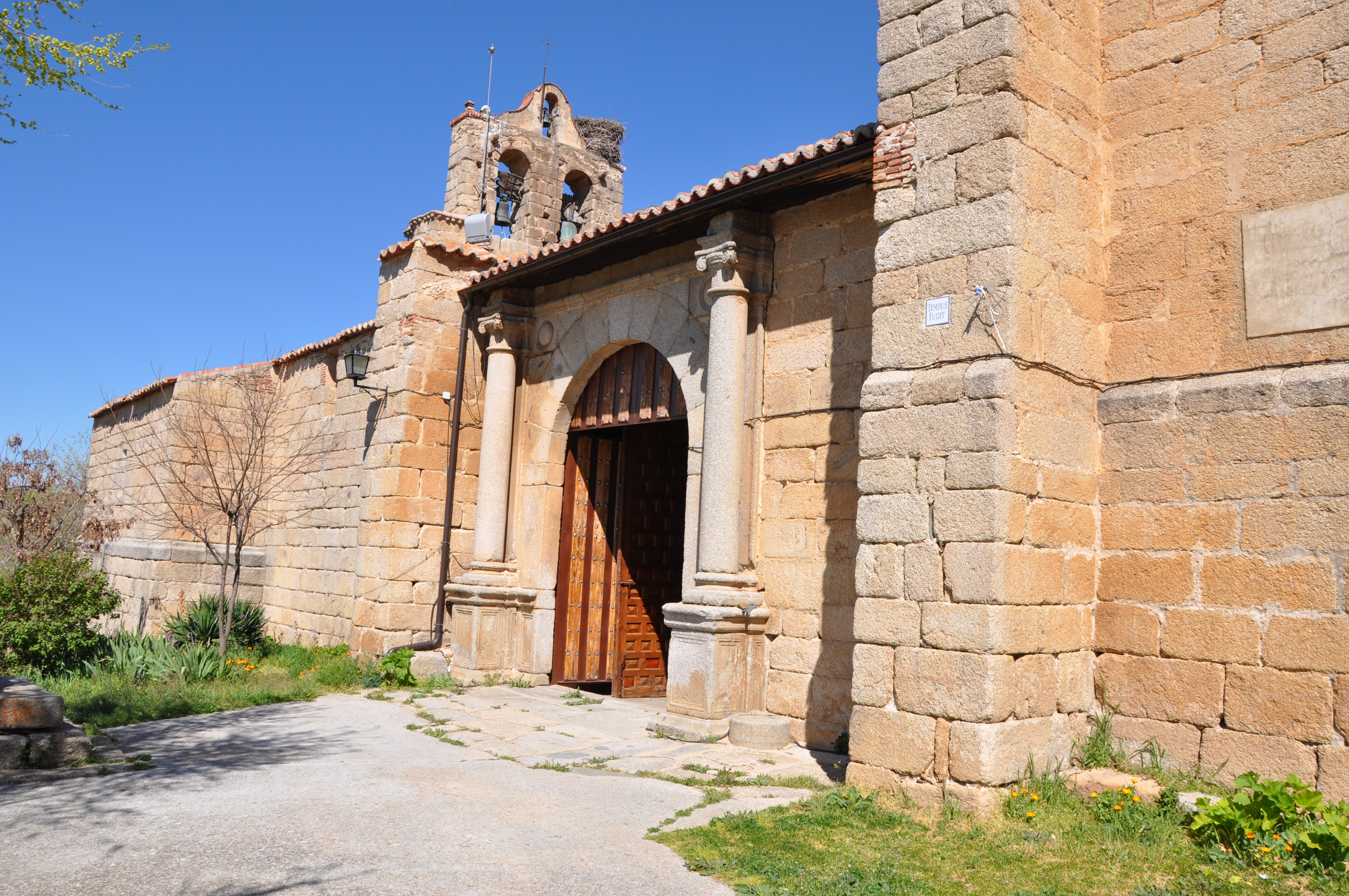 Iglesia de la Asunción (Mirueña de los Infanzones) Xemenendura, CC BY-SA 4.0 <https://creativecommons.org/licenses/by-sa/4.0>, via Wikimedia Common