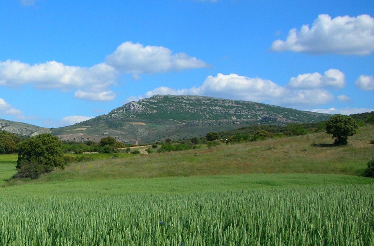 Modorra de Cucalón (1 482 m) (Fuente: De Xufanc - Trabajo propio, CC BY-SA 3.0)