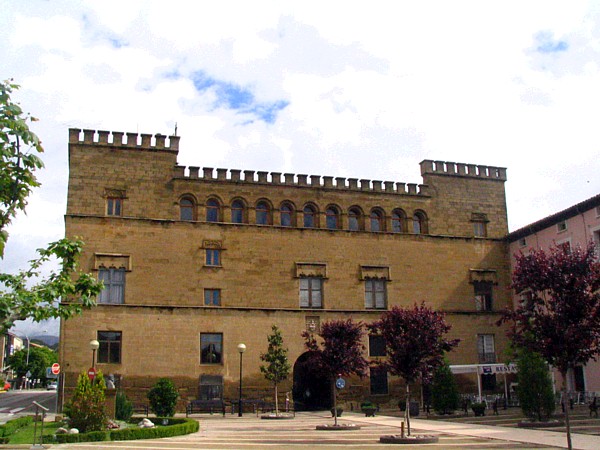 Palacio de los marqueses de Ayerbe (Fuente:  https://patrimonioculturaldearagon.es/)