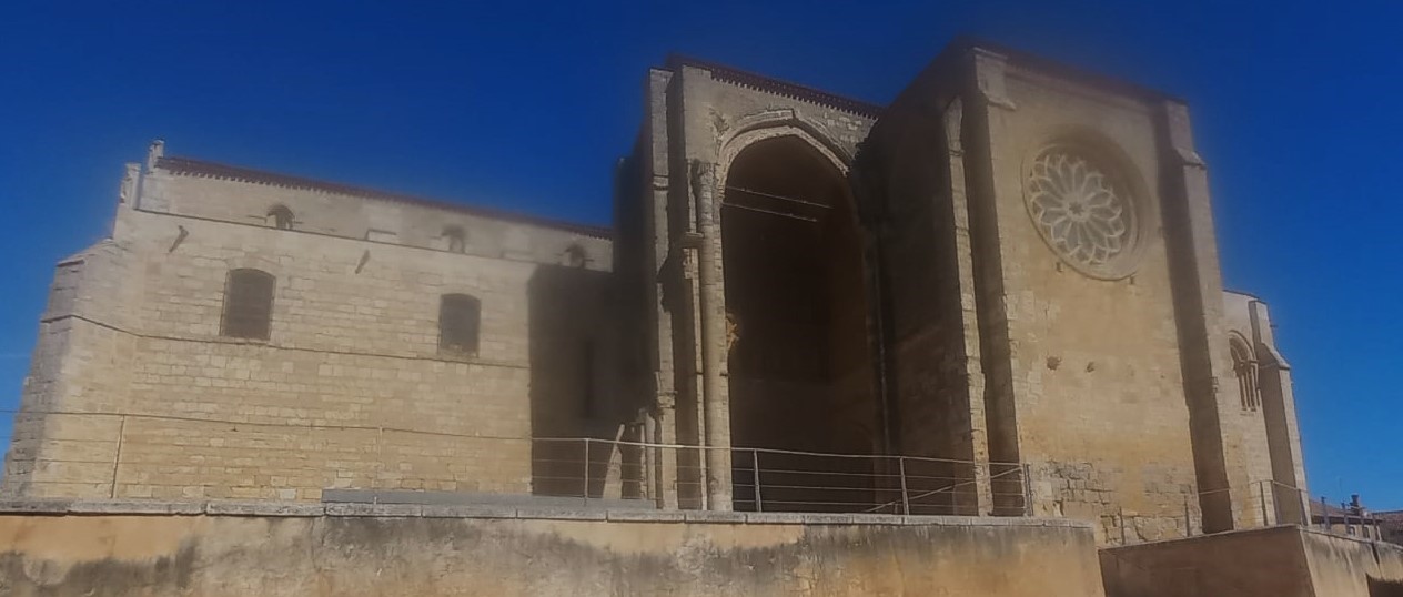 Iglesia de Santa María, de Villalcázar de Sirga. Foto del autor. 