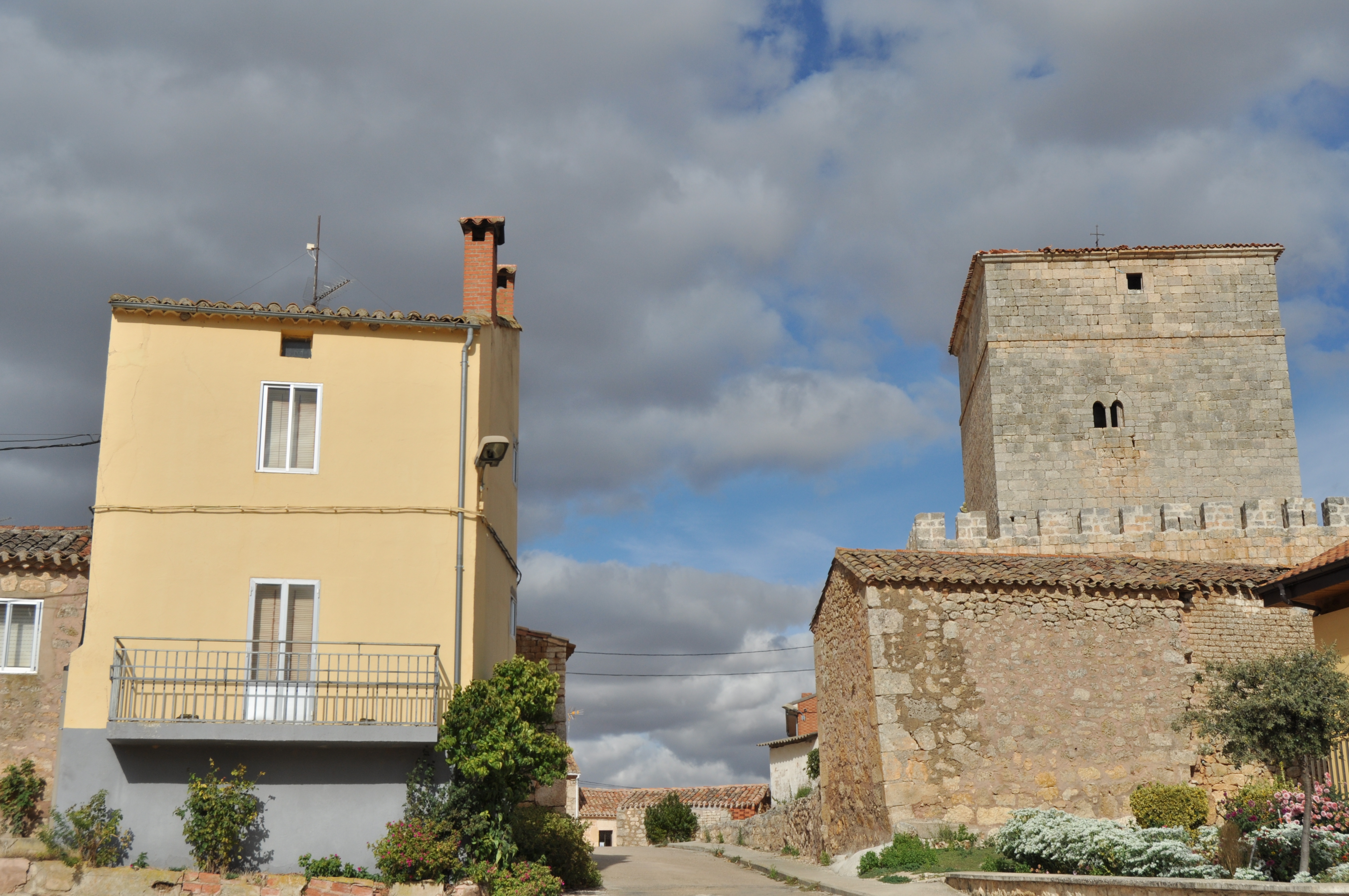 Torrecitores del enebral. Fuente de la fotografía: Wikicommons.