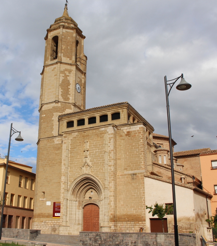 Iglesia parroquial de San Pedro Apóstol de Binéfar (fuente: https://www.turismodearagon.com/ficha/binefar/).